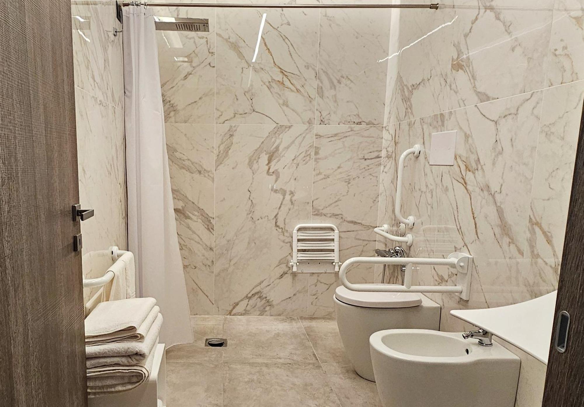 Emerald Hotel Residence Cefalu Ruang foto