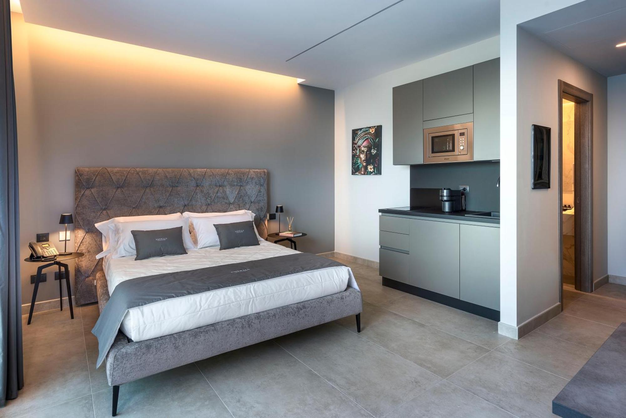 Emerald Hotel Residence Cefalu Bagian luar foto