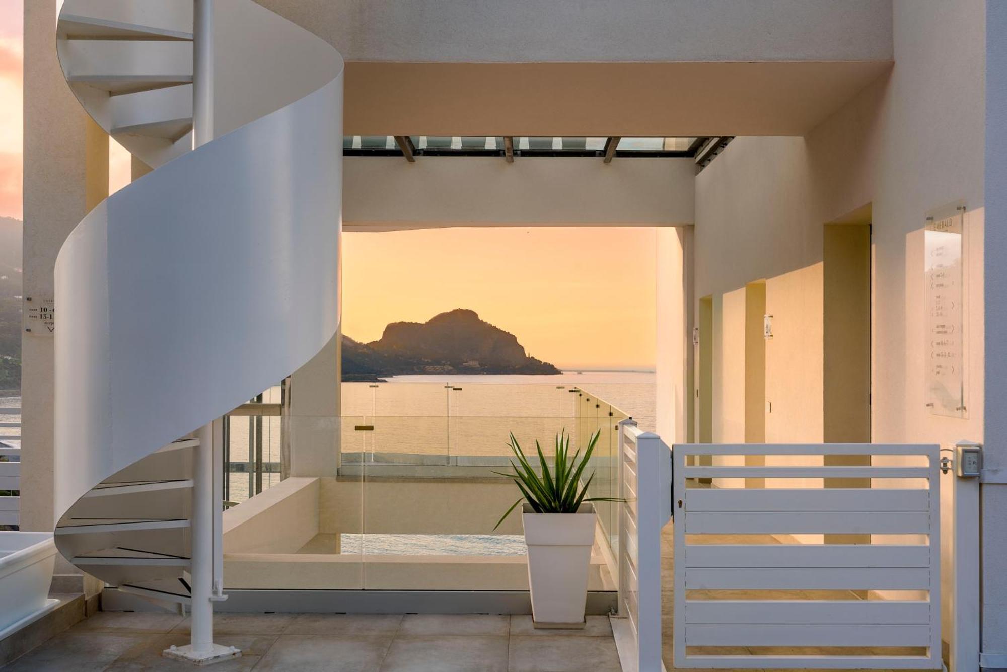 Emerald Hotel Residence Cefalu Bagian luar foto