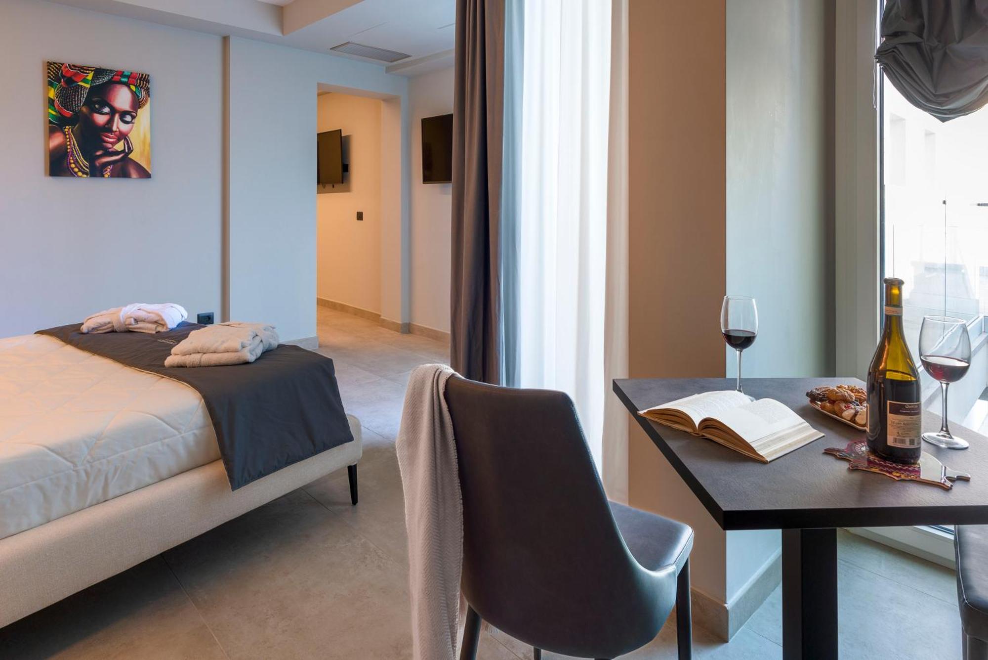 Emerald Hotel Residence Cefalu Bagian luar foto